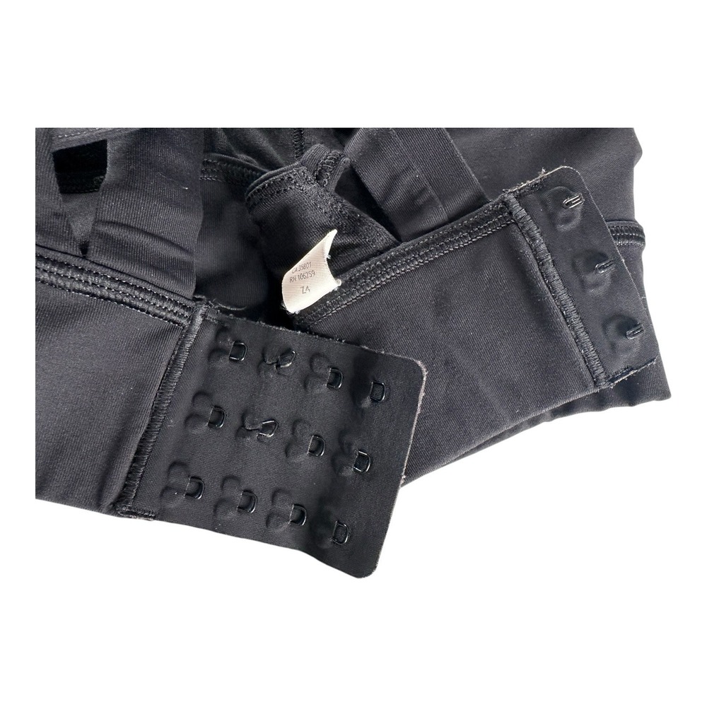 Lululemon Womens Athletic Hook & Clasp Back Racerback Black Sports Bra Size 8 - Picture 4 of 9